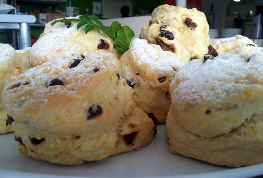 Date scones