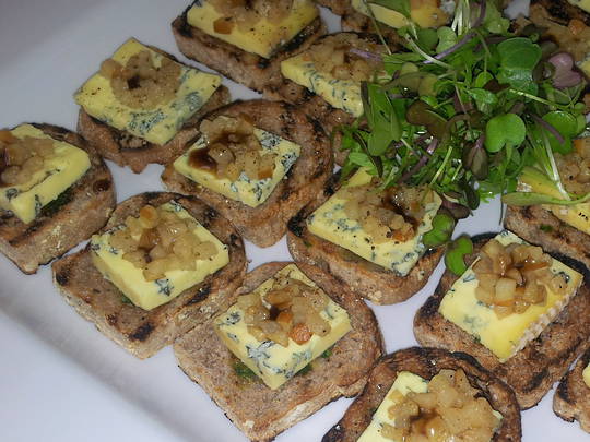 Toasted walnut bread with blue cheese, roast pear and rocket pesto