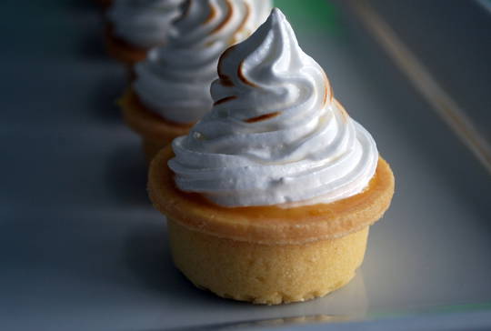 Lemon curd and meringue tarts